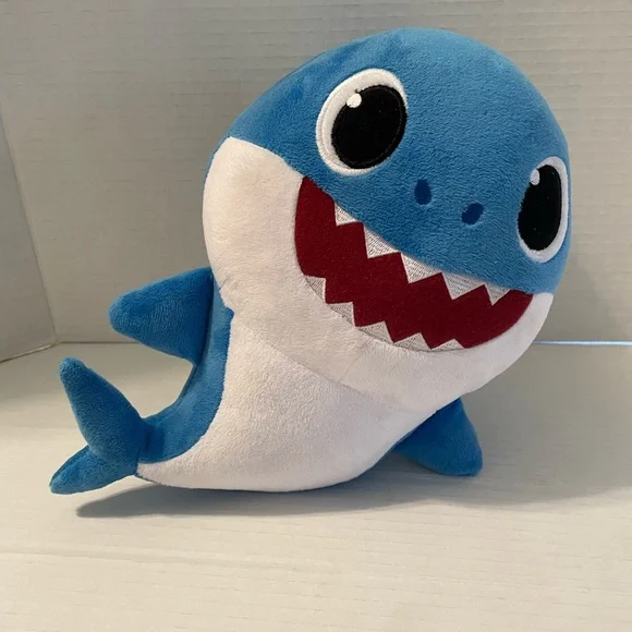 Pinkfong daddy shark official singing plush online